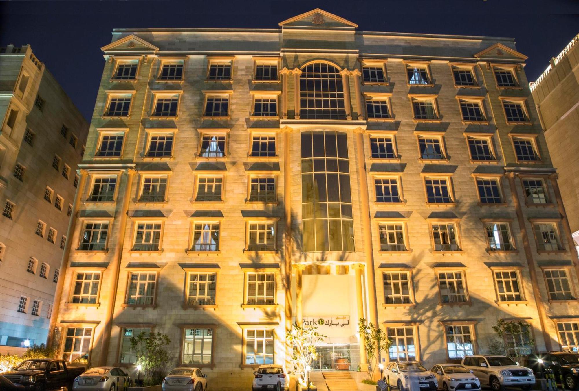 Le Park Hotel Doha Exterior foto