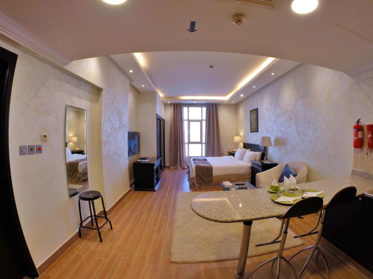 Le Park Hotel Doha Exterior foto